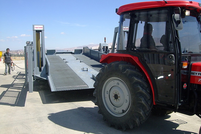 10m Mobile Unloading Platform | Yılmaz Kardeş Unloading Platforms