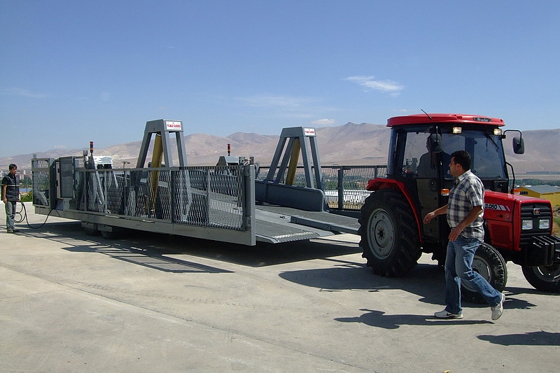 10m Mobile Unloading Platform | Yılmaz Kardeş Unloading Platforms