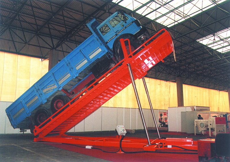 10m Above Ground Unloading Platform | Yılmaz Kardeş Unloading Platforms